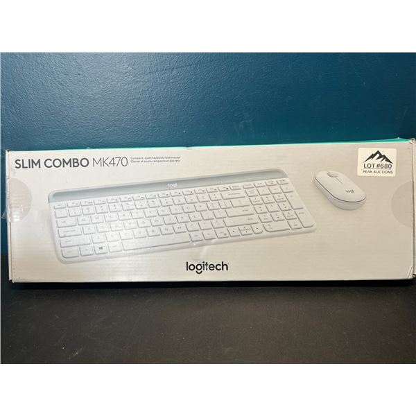 Lot of 1 Logitech Slim Combo MK470 Keyboard & Mouse Combo