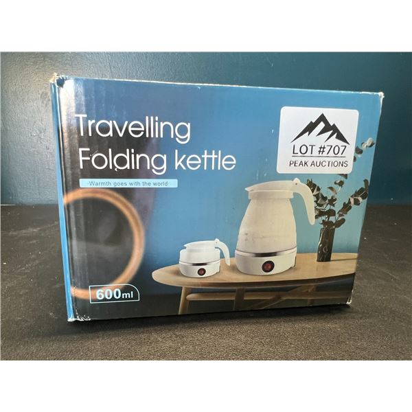 Lot of 1 Travelling Folding Kettle