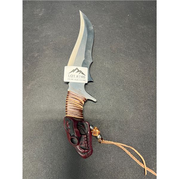 Lot of 1 Outdoor Hunting Knife - Used