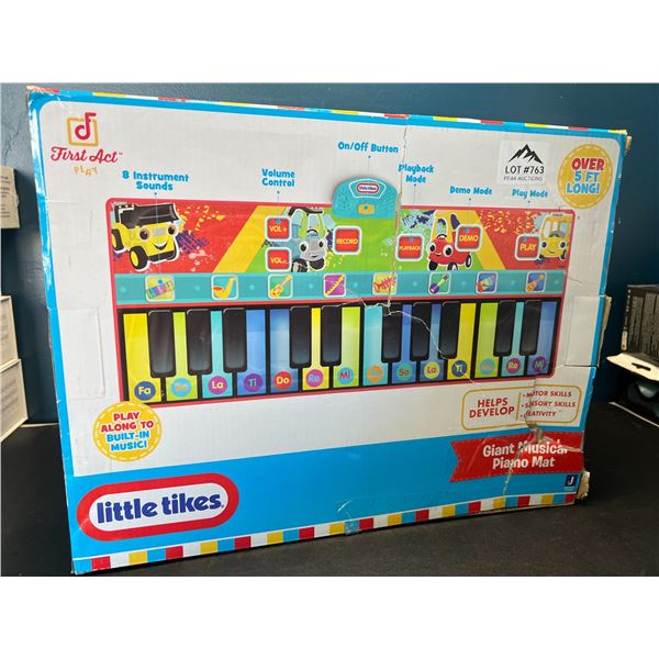 Lot of 1 Little Tykes Giant Musical Piano Mat