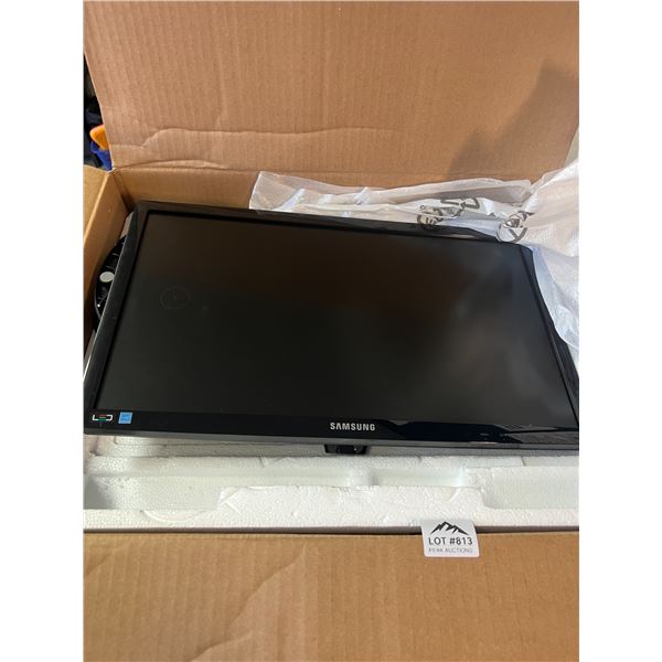Lot of 1 Samsung LED Monitor - 20inch - Used - Works!
