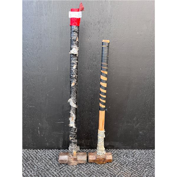 2 Sledgehammers