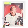 Image 1 : PHOTO SIGNED BY BOBBY HULL