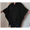 Image 1 : NEW AMAZON ESSENTIALS BLACK WRAP PONCHO