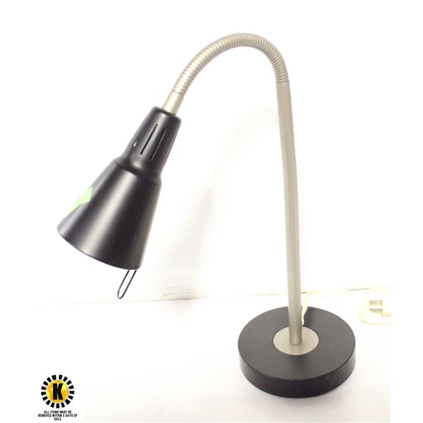 25 INCH FLEXIBLE DESK LAMP