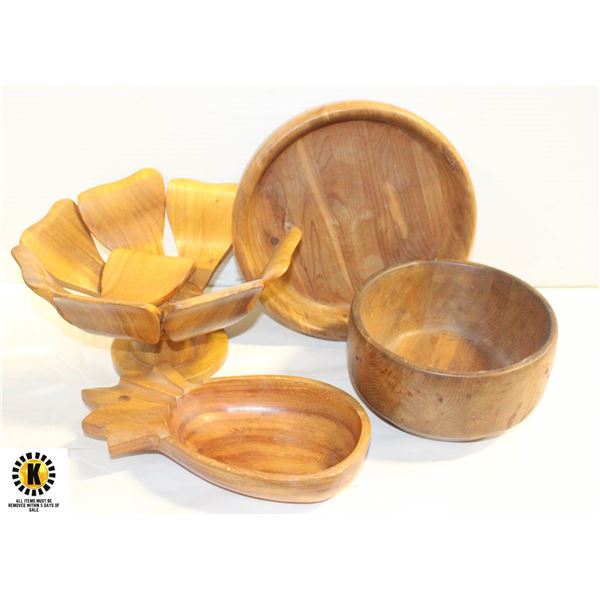 VINATAGE WOODEN BOWLS