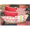 Image 1 : OUTDOOR PILLOWS