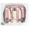 Image 1 : GUESS PURSE - HAS INNER STAINING NEEDS CLEANING