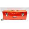 Image 1 : TOOLBOX WITH MISCELLANEOUS