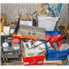 Image 1 : ESTATE PALLET OF TOOLS & ACCESSORIES