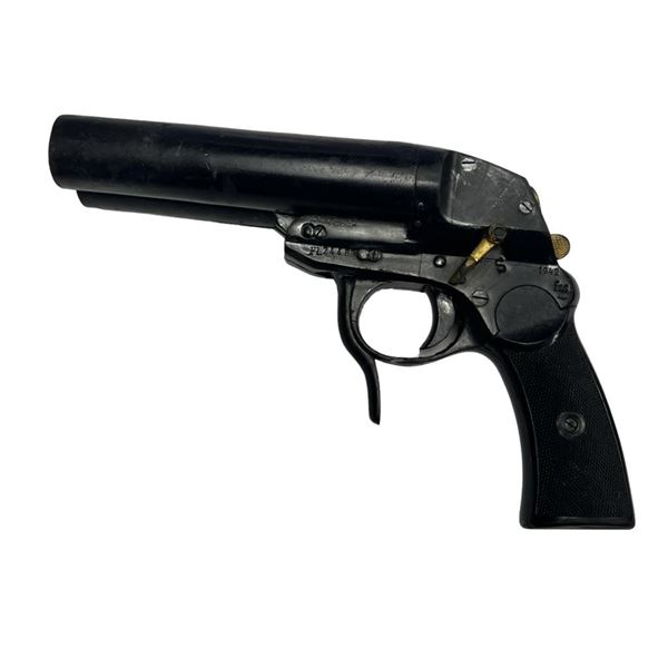 Stargate: Atlantis (2004-2009) - Jason Momoa (Ronon Dex) Double Barreled Shotgun