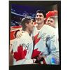 Image 1 : WAYNE GRETZKY AND MARIO LEMIEUX AUTOGRAPHED 8X10 PHOTO GCG AUTHENTICATED