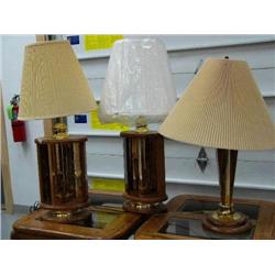Lot of 3 Lamps: (84)