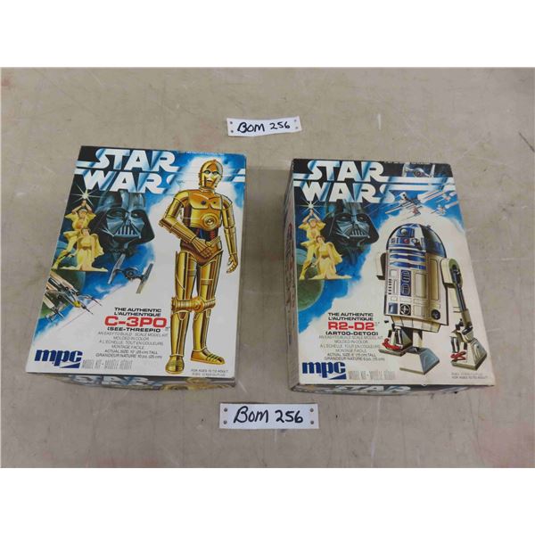 (2) Star Wars Model Kits