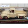 Image 2 : 1953 Ford F100 1/2 Ton Crème 1:18 Scale