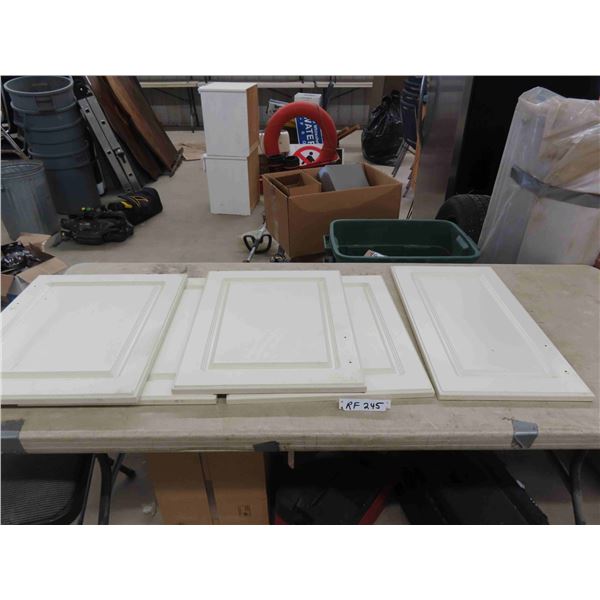 5 Cupboard Doors ; (2) 17.75  x 21 , (1) 13.5  x 24  , (2) 16.5  x 20.75 