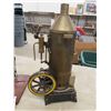 Image 2 : 2 Steamer Toys ; 6" x 8" x 14" & 5" x 7" x 14"
