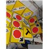 Image 2 : 25 Snowmobile Warning Signs 12" x 12"