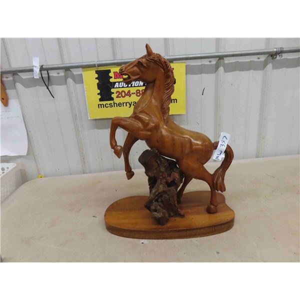 Wood Carved Horse Display 8  x 16  x 21 