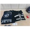 Image 12 : Jets ; Ice Bucket Set, Golf Tees + Crying Towels, #27 Bobblehead, Blanket with 
