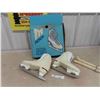 Image 1 : Ladies Micron Figure Skates Sz 9 with Blade Guards