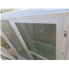 Image 2 : (3) Half Sliding Half Sealed Windows 45 3/4'' x 45 3/4'' 