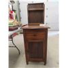 Image 1 : Gentlemans Washstand 