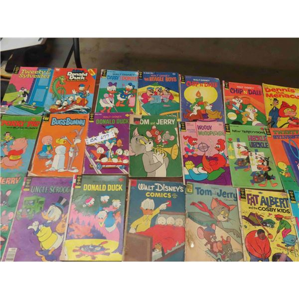 21 Comics - Donald Duck , Tom & Jerry , Chip & Dale , Plus