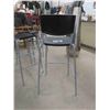 Image 4 : 4 Bar Stools 30'' Seat Height
