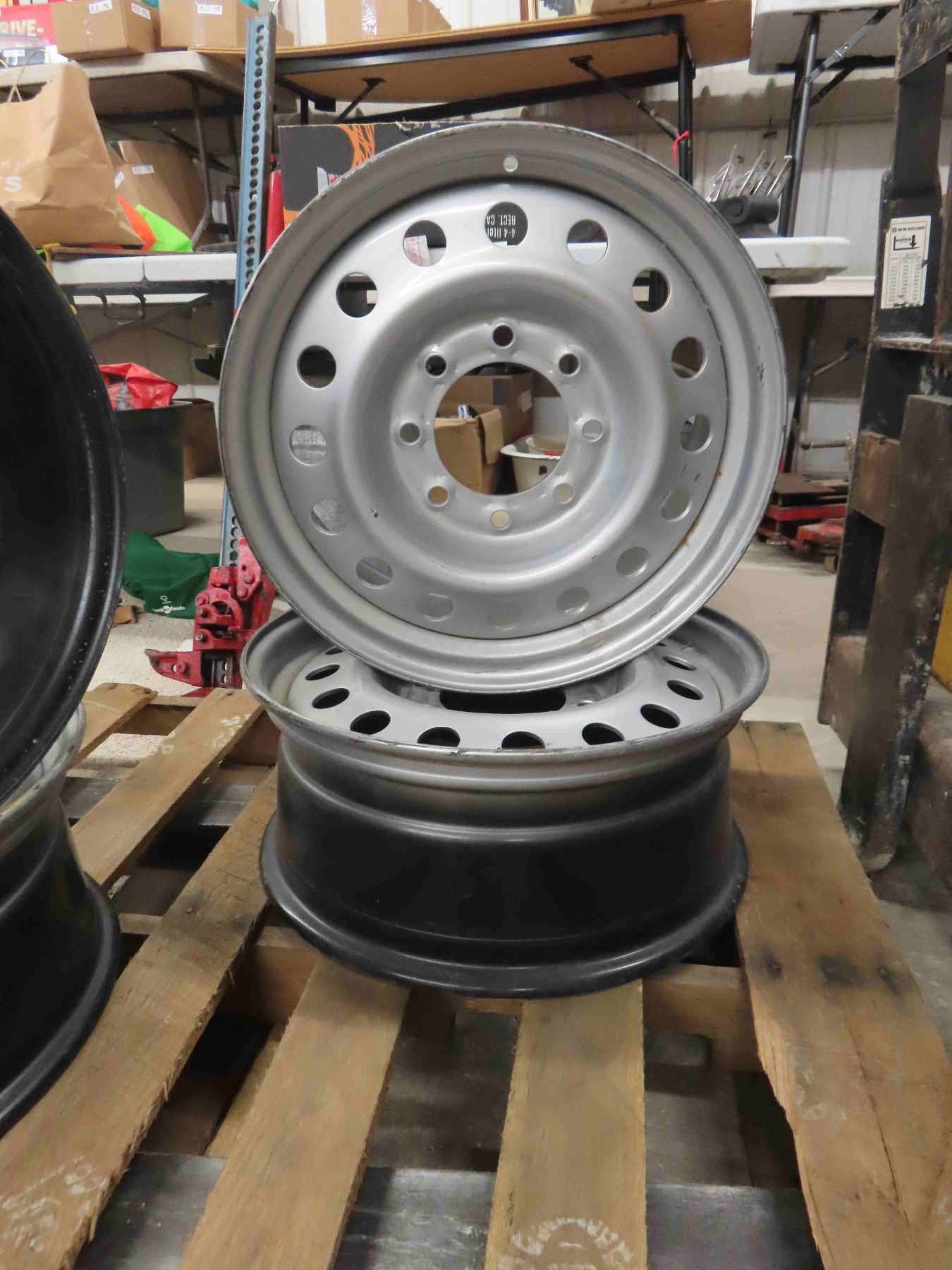 (4) Rims ; Ford F-350 Ford 1 Ton