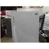 Image 4 : Frigidaire Upright Freezer 28" x 32"x 70.5"