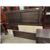 Image 12 : 5 pc Modern Bedroom Suite ; Dresser 18.5" x 38" x 59" plus Mirror 37" x 45", 
