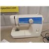 Image 2 : Brother LS-2125 Portable Electric Sewing Machine