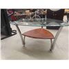 Image 2 : Modern Glass Coffee Table 20" High x 36" up to 36"