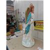 Image 2 : Angel Gloria Blow Mold 34" tall - No Light