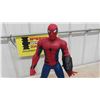 Image 2 : Spiderman Homecoming 24" Super Sense Figure- Works & Superhero Storybook 