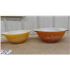 Image 2 : Pyrex Butterfly Gold Casserole & Cinderella Mixing Bowl Set