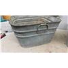 Image 2 : 2 Galvanized Tubs