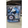 Image 2 : Andrew Ladd Figurines - 1 Rare , 1 Regular 