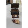 Image 3 : Boyd's Treasure Boxes # 392102 Zazz's Attic Trunk with Snoozy McNibble & 