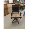 Image 2 : Swivel Office Chair with Kaine Seat