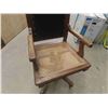 Image 4 : Swivel Office Chair with Kaine Seat