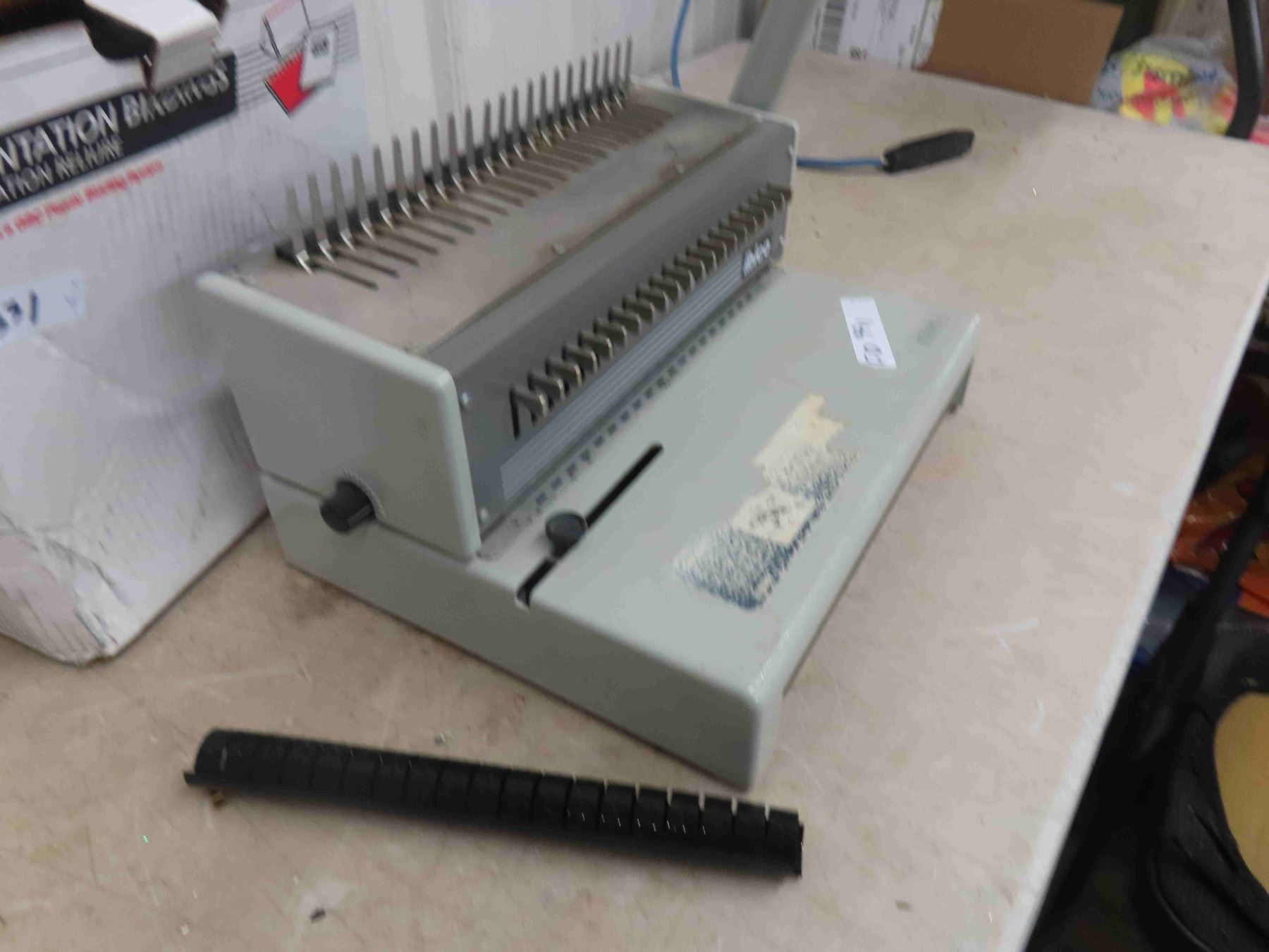 Kombo Ibico Binding Machine & 3 Boxes of Bindings