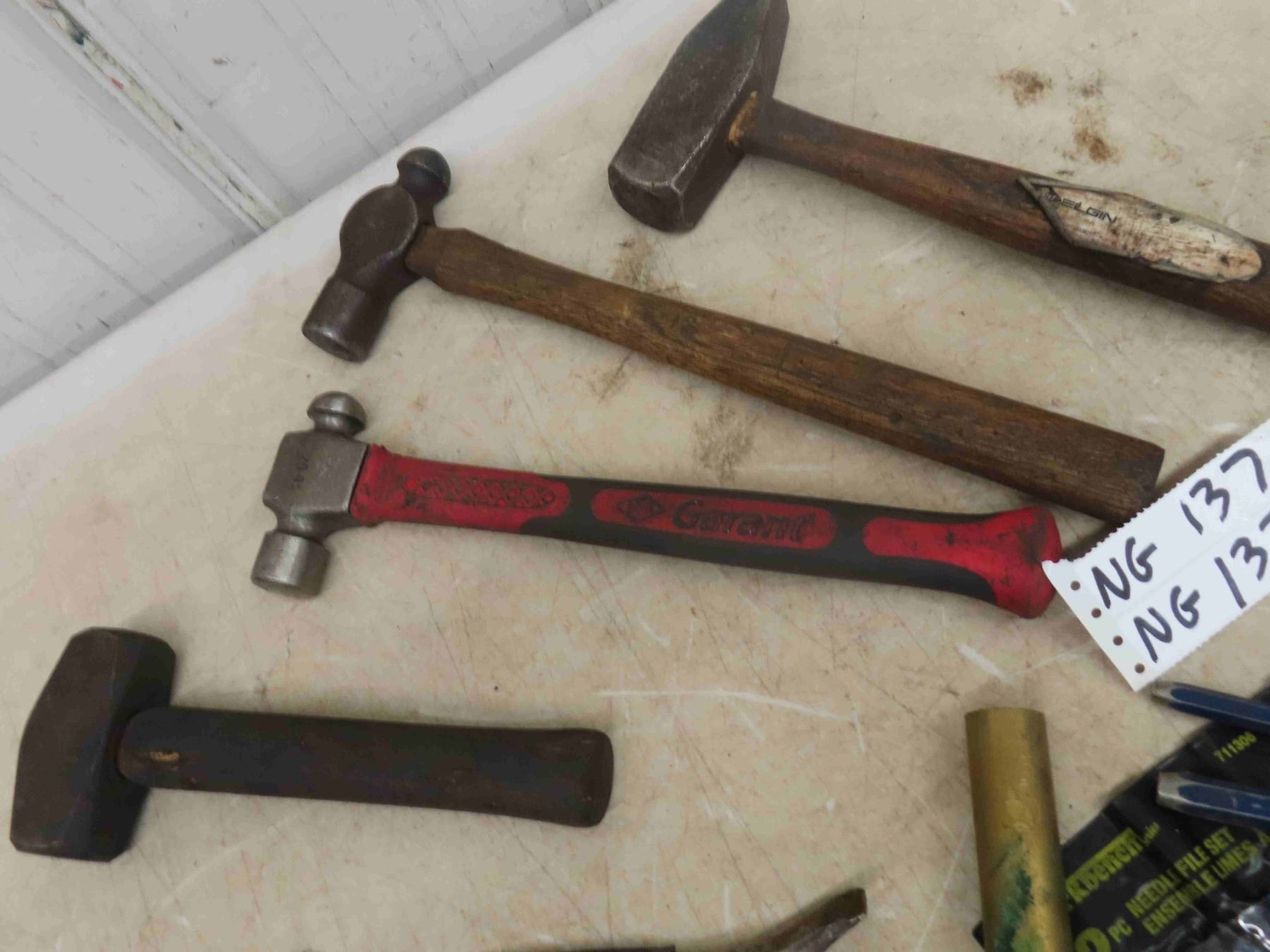 Ball Pin / Sledge Hammer, Prys, Punches, Chisels, Brass Punch