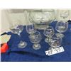 Image 6 : Punch bowl, 8 Wine Glasses, 4 Large Shooter Glasses