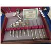 Image 2 : 8 Place Silverware Setting Complete with Case - Rogers