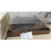 Image 2 : Realistic Model 440 Turntable with Dust Cover & Original Shipping Box