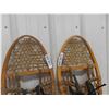 Image 2 : Snowshoe Set 12" x 42"