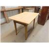 Image 2 : Country Harvest Table with Drawer 27" x 29" x 39.5"