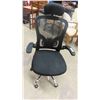 Image 2 : Executor Office Chair with Swivel + Adjustable Height